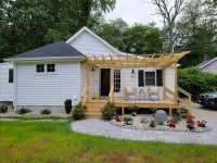 Lake Getaway at Coventry Lake! close to Uconn