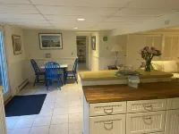 Clean, comfortable and quiet, renting