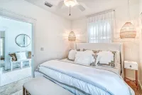 Mykonos Sunset Villa South of 30-A, 4 Bikes, Sleeps 9, Steps to Gulf/Heated Pool