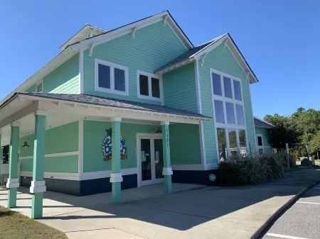 Sunny Side Up at Bermuda Bay Condo's - Summer 2025  Pool Available