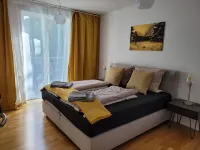 Modernes Loft mit Großer Terrasse und Zwei Kostenlosen Parkplätzen Hotels in Pieschen