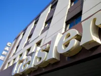 ホテル ガルニ ゲイスラー ケルン・ボン空港周辺のホテル