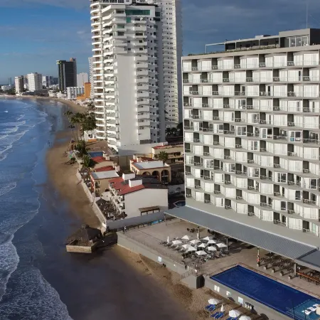 Holiday Inn Resort MAZATLAN by IHG