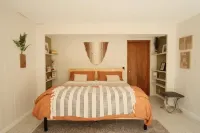 Spacious, bright, and cozy Galena getaway