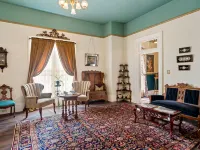 Historic Home in Downtown Oroville Hotels in Oroville