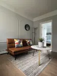 Just 20 Minutes from Manhattan NYC