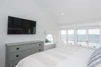Oceanfront 3BR/3Bath Premier Penthouse in the heart of Kiawah