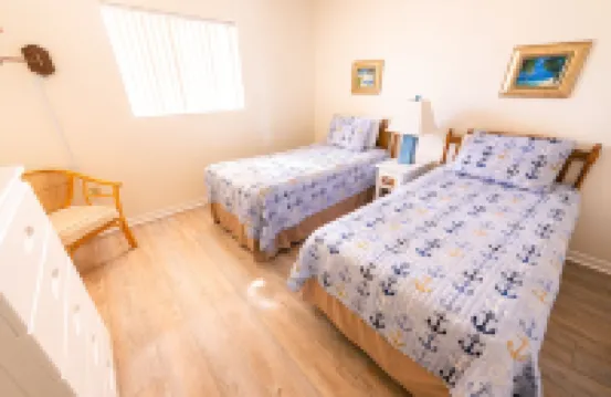 2 Bedroom, 2 Bath on The Beach. Quiet Beach Without The Crowds. 印度港口海灘酒店