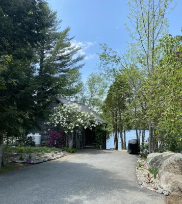 Every window has a spectacular lake viewLow fees Hotels in Wayne