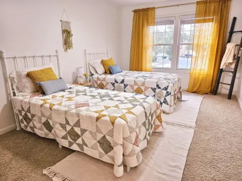 Creekside Orchards Townhome in the Heart of Chambersburg!