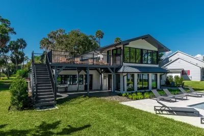 the LAKEHOUSE/Lake George/Boat Ramp Access/Luxe