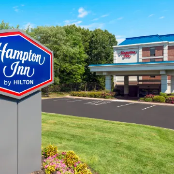 Hampton Inn Hartford-Airport