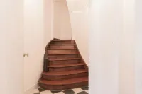 FLIPHAUS Mansion Paz