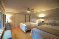 "Paradise Palms" Luxurious home on Lake Hamilton - Wifi