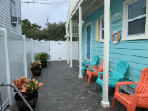 Studio #3 - 2 blocks to Downtown Lake Worth Beach