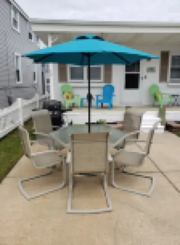 Bay Side Adorable 2 BR 1 Bath cottage