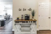 Near Lanc Attractions + Toy Room - Homestays