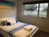 Moorings - escape Hotels near Maria Island Gateway