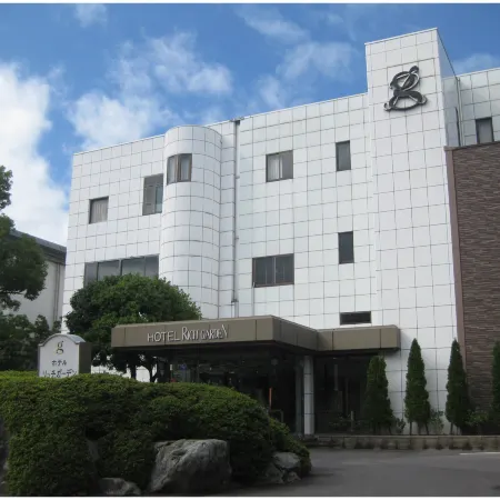 Hotel Rich Garden
