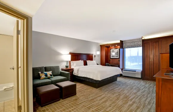 貝克利希爾頓歡朋酒店