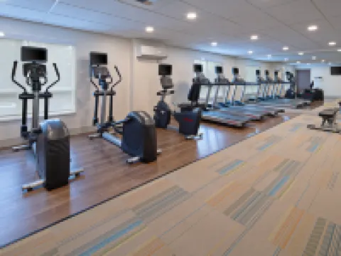 โรงแรม Holiday Inn Express Hotel & Suites SeaTac บาย IHG โรงแรมในซีแทค