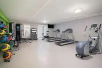 La Quinta Inn & Suites by Wyndham Atlanta Airport South - Gym