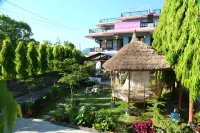 Hotel Cherry Garden