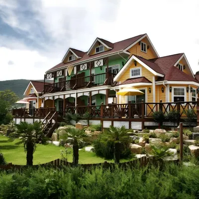 อโรมา ทรี เพนชั่น โรงแรมใกล้โอเชียนแอดเวนเจอร์ เกาะเจ