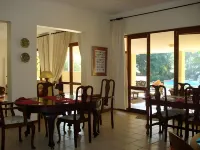 The Guest House Pongola Hotels in Zululand DC