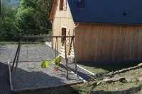 Chalet "le suc" Free Wifi, Heating Included Hotels in Murol