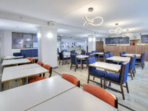 Hampton Inn by Hilton Ottawa Hotels in Ottawa