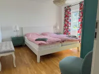 Vacation apartment at Obstgut Willmann, quiet location with a view of Lake Constance Hotel a Kressbronn am Bodensee