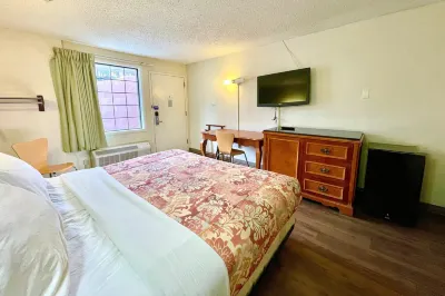 Red Carpet Inn New Brunswick Hotels near Rutgers–New Brunswick