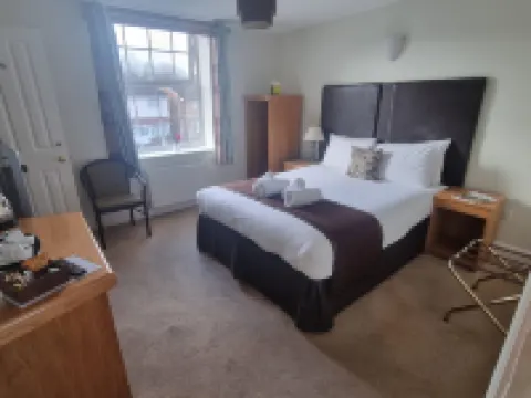 Castle Limes Hotel Hotels in Warwick
