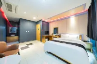 Hi Motel Paju - 2 ดาว