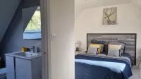AU PORTE DE L'OCEAN GITE WITH HEATED POOL