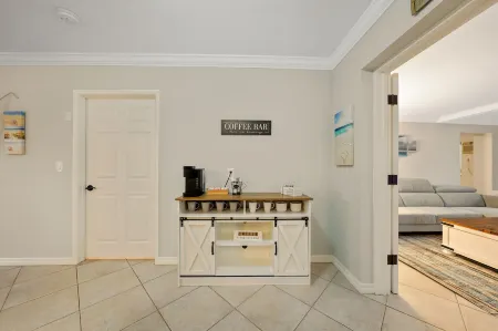 Deerfield Beach Shores Отели рядом с достопримечательностью «Парк Дирфилд Айленд»