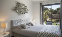 L'Albitru Hotels in Figari