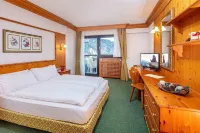 Hotel Nigritella Hotel dekat Serrai di Sottoguda