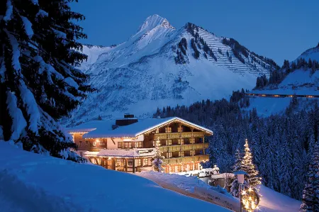 Alpine Lifestyle Berghotel Madlener