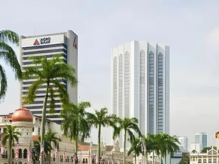 YY48 Hotel 2 Mins Walk from Masjid Jamek LRT Station