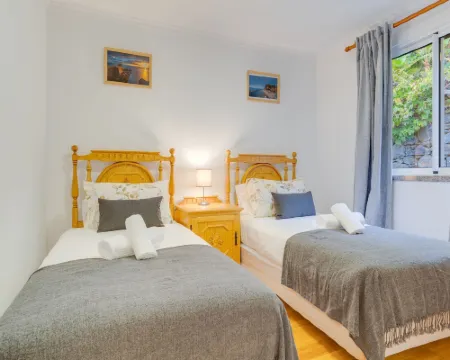 Villa Holiday Sun Hotels in Ponta Do Sol