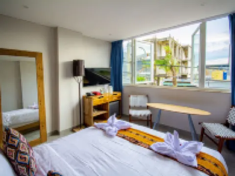 ハーバー コモド ホテル コモドのホテル