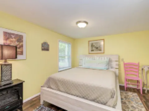 風景旅館-距離海灘僅一分鐘的步行路程-擁有私人院子-無鑰匙鎖 佈雷登頓海灘酒店