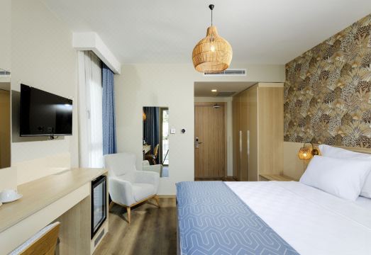 3. 굴룩 우노 엘레..