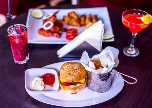 Lekki亞歷山大法庭