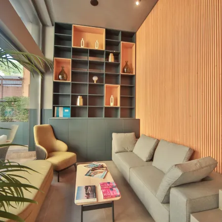 Boutique Hotel Shell
