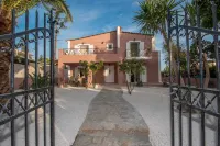 Afrodite's Oasis Villa by "elite"