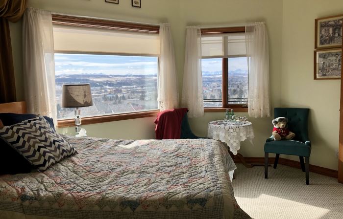 Rocky Mountain View Bed & Breakfast