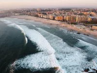 Nomad's Family - 2Bdr Beach Vibe Matosinhos - Parkplatz